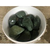 Нефрит идеально шлифованный мелкая фракция (тёмно-болотный) для бани и сауны, 1 кг